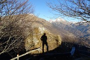 Alla CROCE del MONTE CASTELLO (1425 m) da Valpiana di Serina il 31 dicembre 2018 - FOTOGALLERY